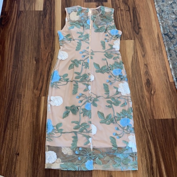Calvin Klein Floral Lined Dress Size 4 - Picture 2 of 2